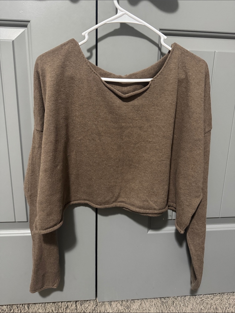 Brandy Melville Brown Long Sleeve Cropped Tee